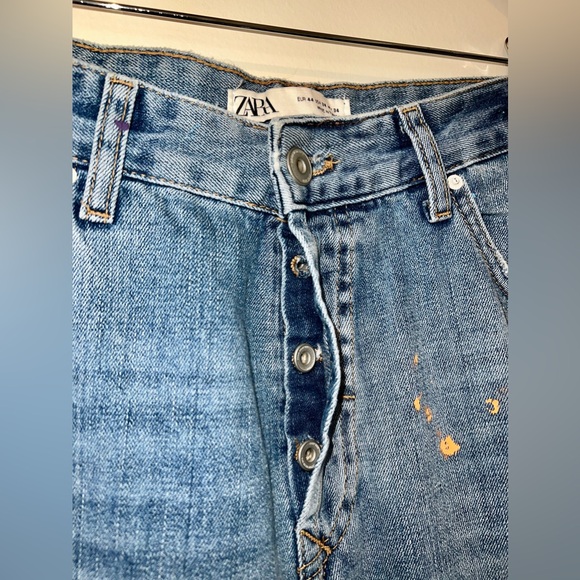 ZARA Unique Paint Splatter Distressed Denim Jeans - Picture 4 of 8
